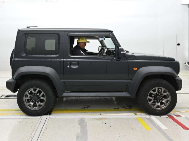 Suzuki JIMNY SIERRA 2023 8512149-3