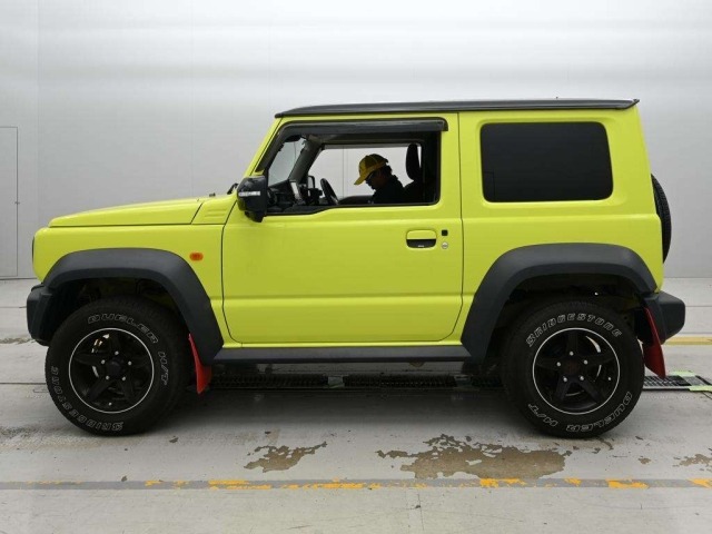 Suzuki JIMNY SIERRA 2020 8512150-4