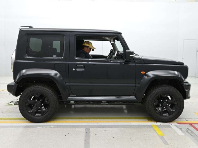 Suzuki JIMNY SIERRA 2021 8512191-3