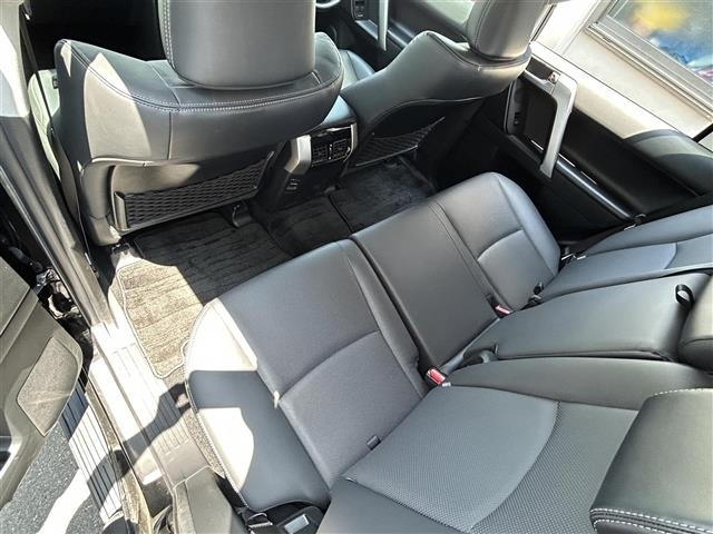 Toyota LAND CRUISER PRADO 2023 8515481-11