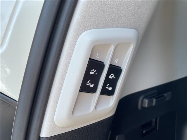 Toyota LAND CRUISER PRADO 2022 8515489-11