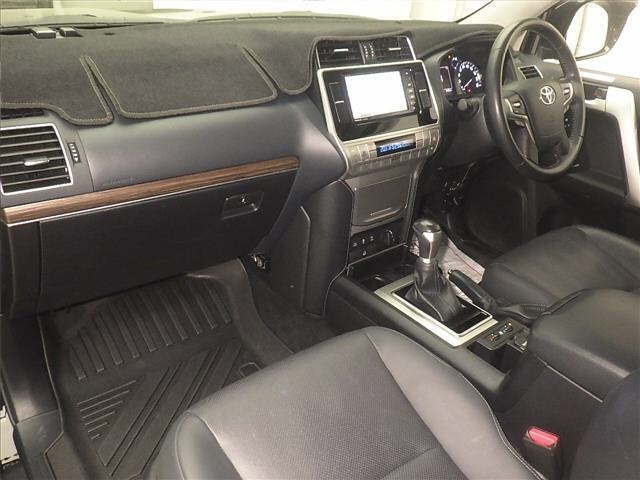 Toyota LAND CRUISER PRADO 2021 8515497-4