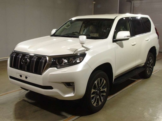 Toyota LAND CRUISER PRADO 2023 8515500-0