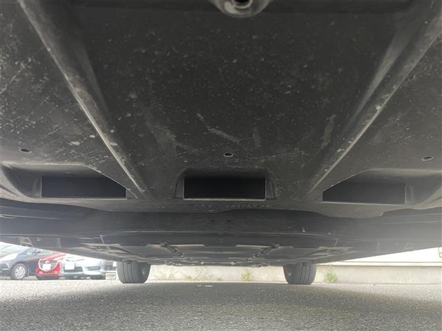 Nissan LEAF 2022 8511138-13