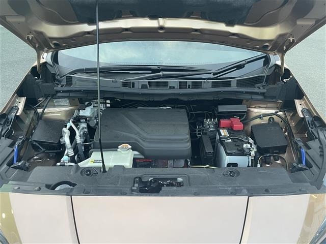 Nissan LEAF 2022 8511138-14