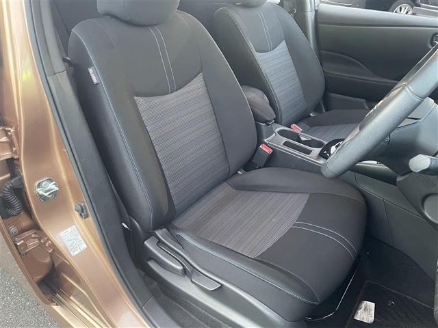 Nissan LEAF 2022 8511138-9
