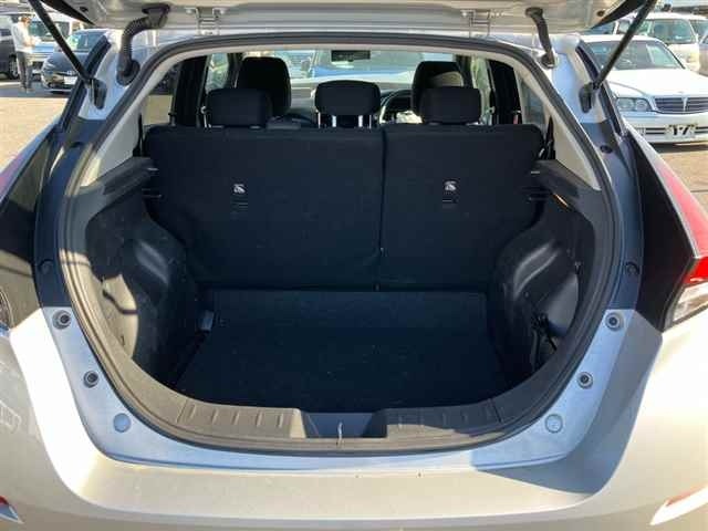 Nissan LEAF 2022 8511144-10