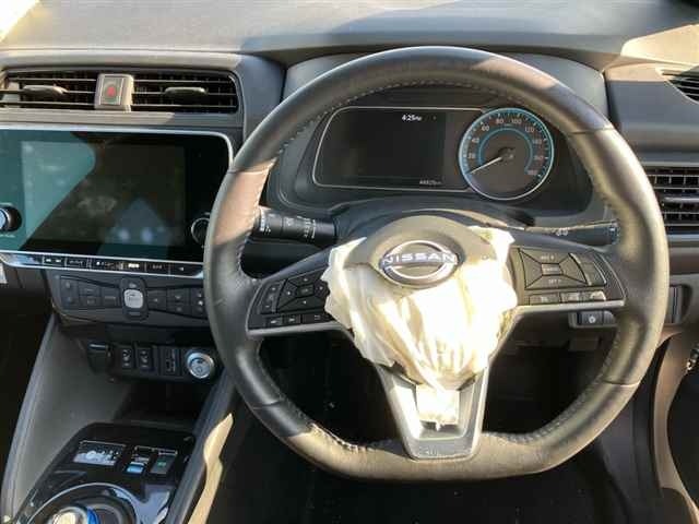 Nissan LEAF 2022 8511144-3