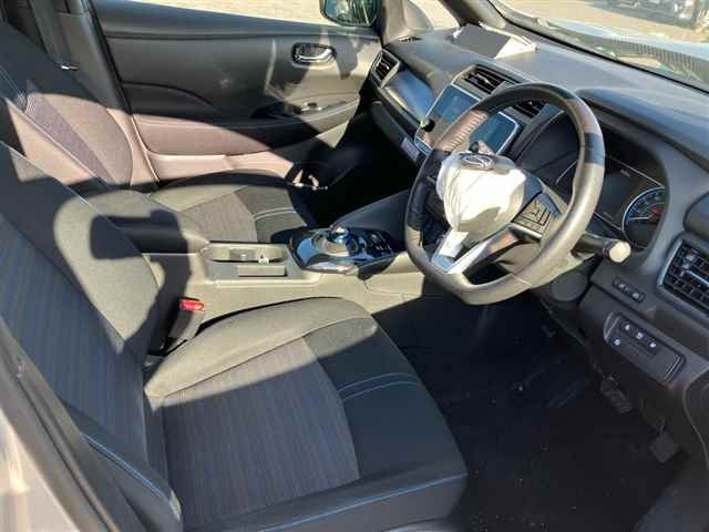 Nissan LEAF 2022 8511144-7