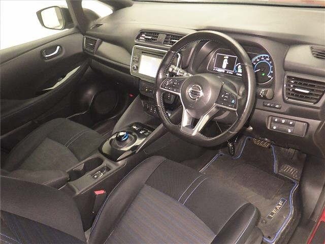 Nissan LEAF 2019 8511158-3