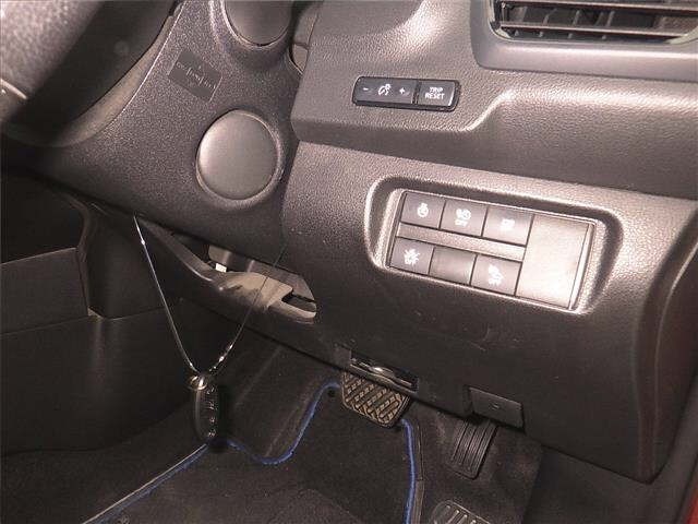 Nissan LEAF 2019 8511158-8