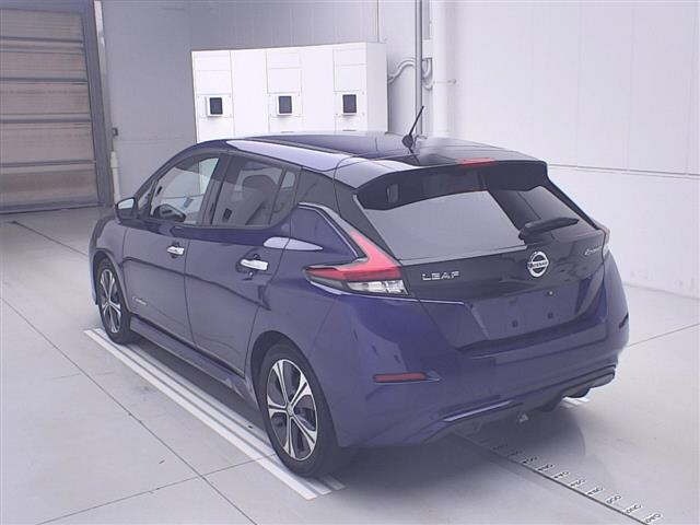 Nissan LEAF 2019 8511159-1