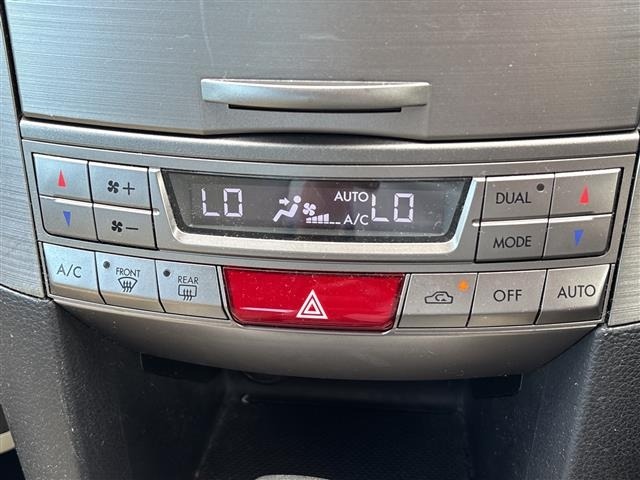 Subaru LEGACY B4 2011 8513377-18