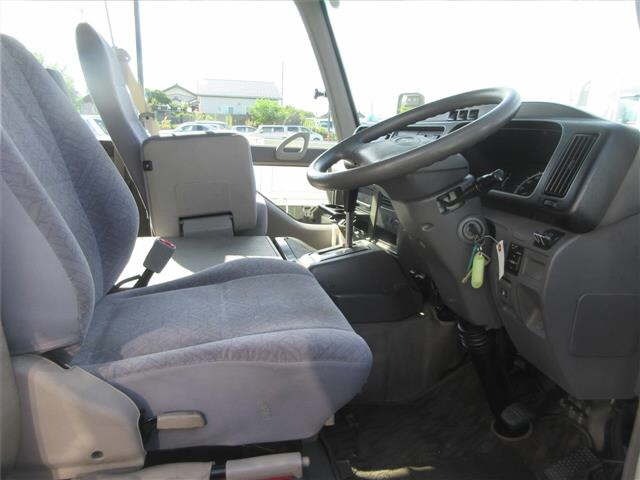 Hino LIESSE 2012 8514820-5
