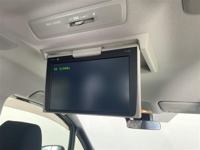Toyota NOAH 2016 8510658-21