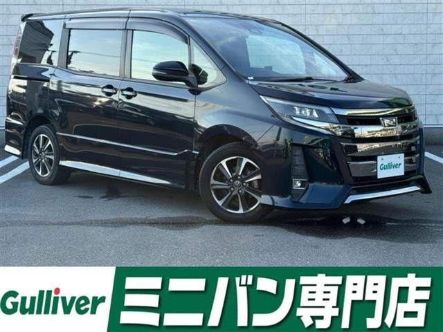 Toyota NOAH 2017 8510671-0