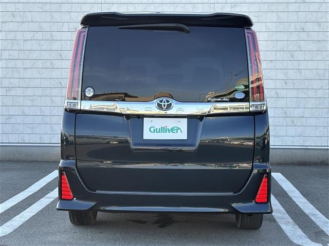 Toyota NOAH 2017 8510671-2