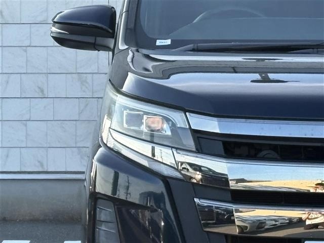 Toyota NOAH 2017 8510671-21