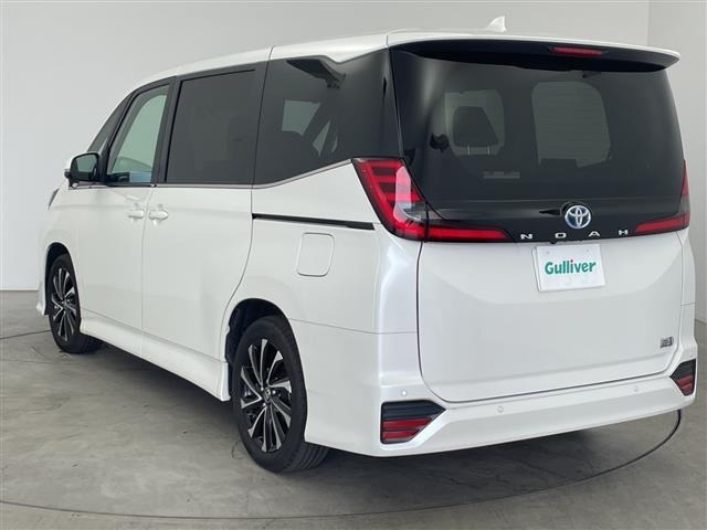 Toyota NOAH 2023 8510684-13