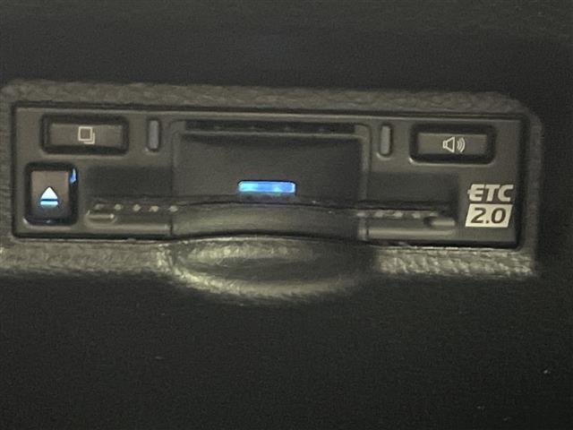 Toyota NOAH 2023 8510684-18