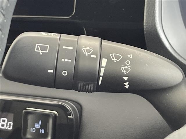 Toyota NOAH 2023 8510684-9