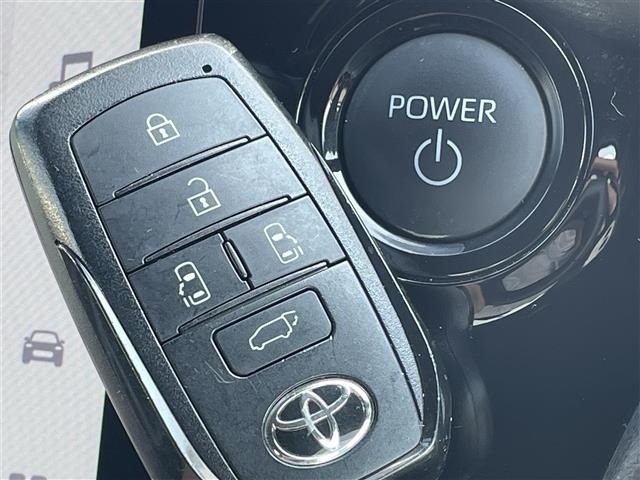 Toyota NOAH 2024 8510685-7