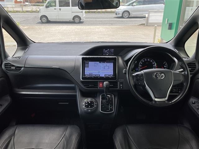 Toyota NOAH 2017 8510707-14