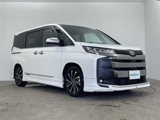 Toyota NOAH 2024 8510711-0