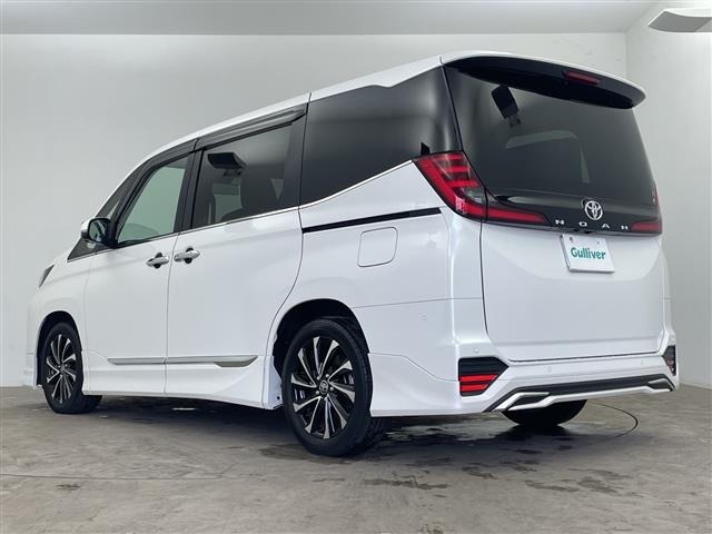 Toyota NOAH 2024 8510711-13