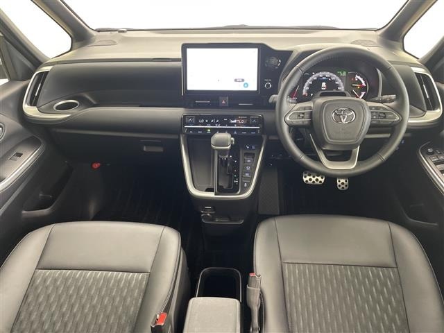 Toyota NOAH 2024 8510711-14