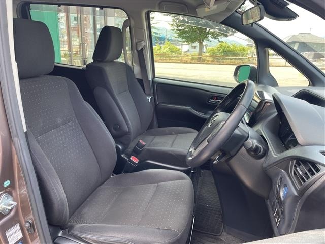 Toyota NOAH 2016 8510713-9