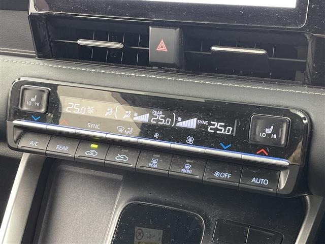 Toyota NOAH 2023 8510715-10