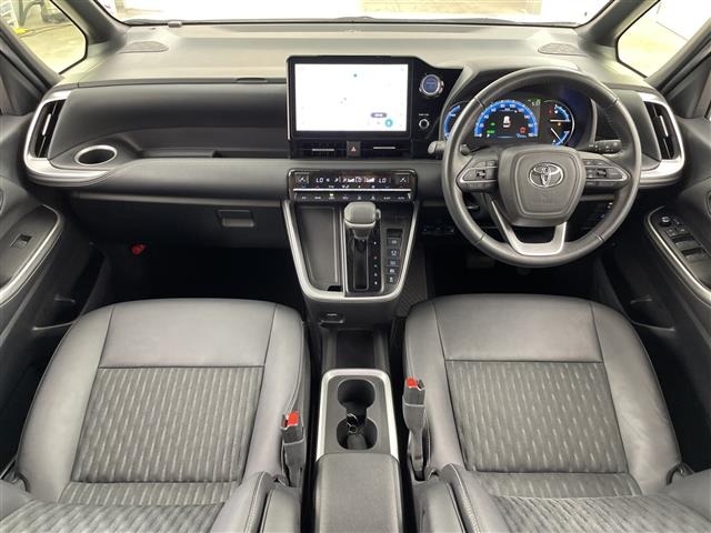 Toyota NOAH 2023 8510715-14