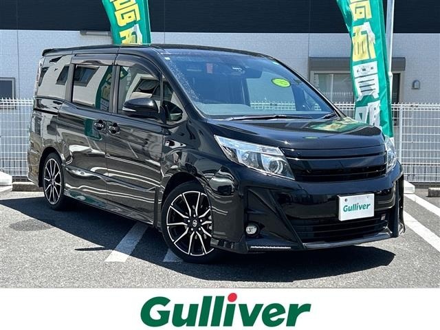 Toyota NOAH 2018 8510716-0