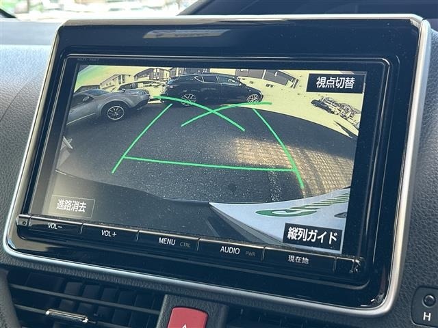 Toyota NOAH 2018 8510716-18