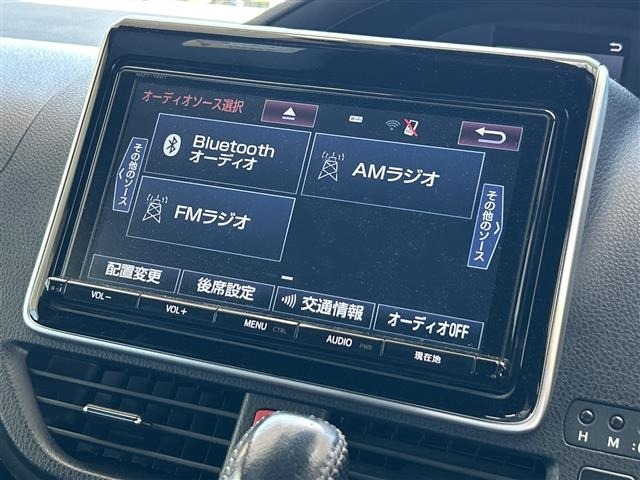 Toyota NOAH 2018 8510716-7