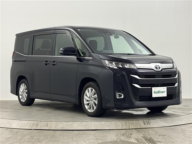 Toyota NOAH 2023 8510721-0