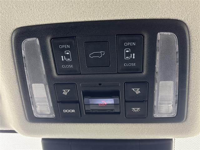 Toyota NOAH 2023 8510721-2