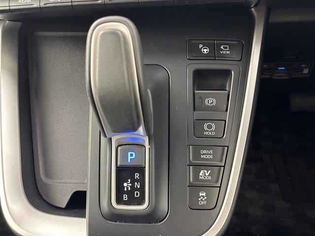Toyota NOAH 2023 8510721-3