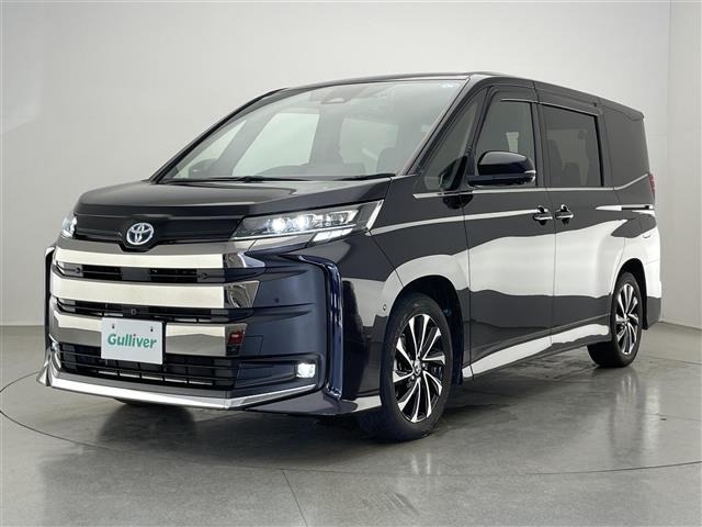 Toyota NOAH 2023 8510722-12