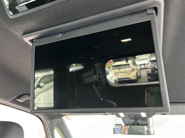Toyota NOAH 2023 8510726-15