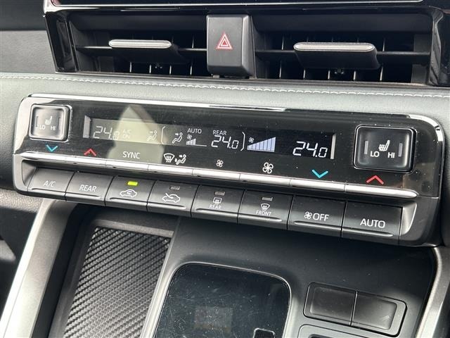 Toyota NOAH 2023 8510726-21
