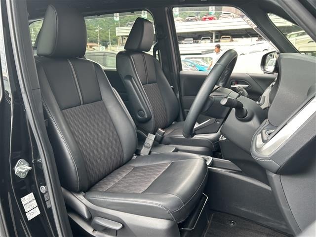 Toyota NOAH 2023 8510726-6