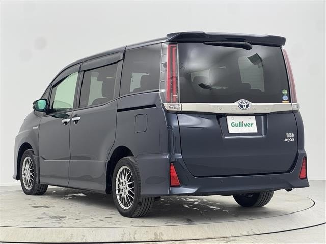 Toyota NOAH 2019 8510728-13