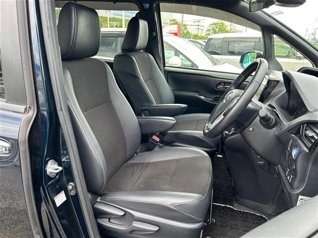 Toyota NOAH 2019 8510728-9