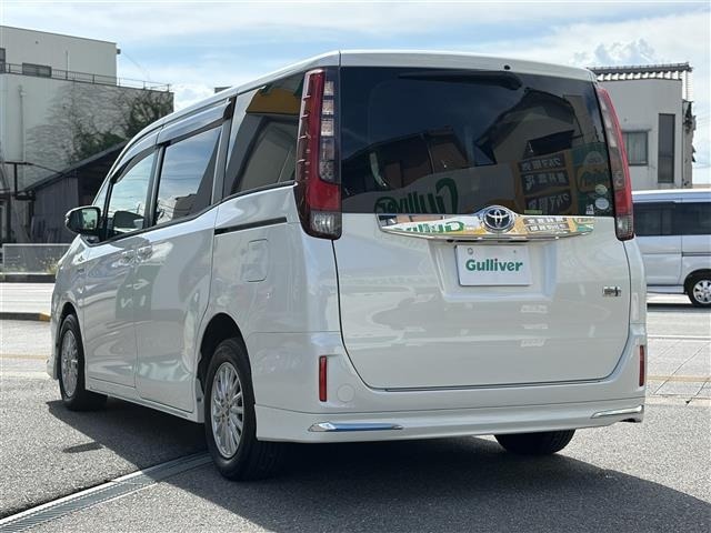 Toyota NOAH 2014 8510732-13
