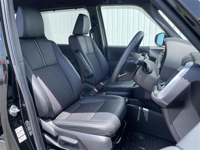 Toyota NOAH 2024 8510733-8
