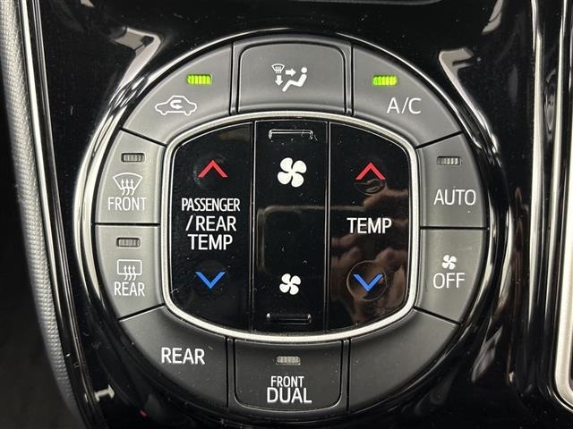 Toyota NOAH 2019 8510739-10