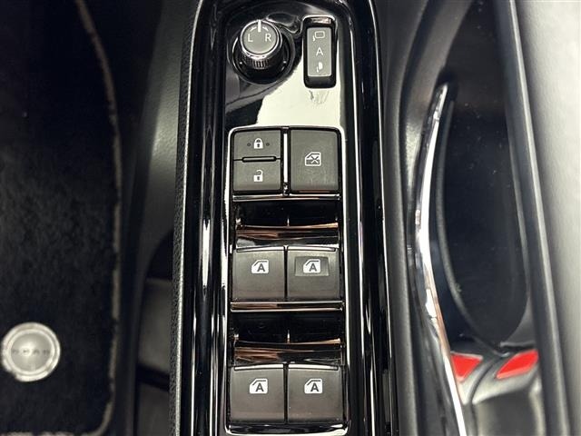Toyota NOAH 2019 8510739-11