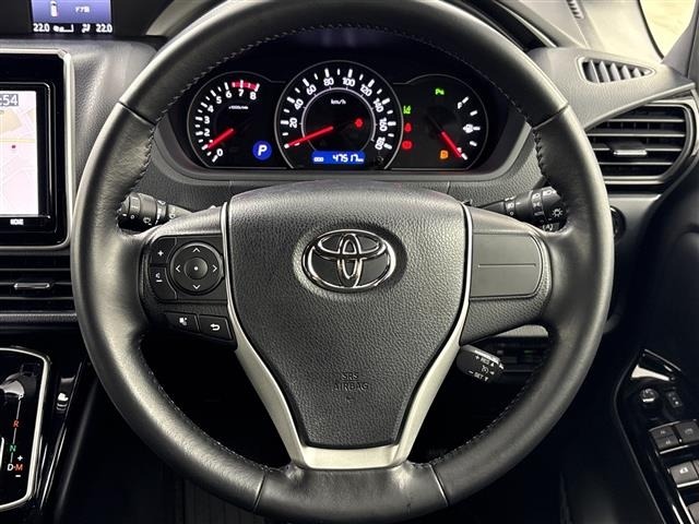 Toyota NOAH 2019 8510739-13